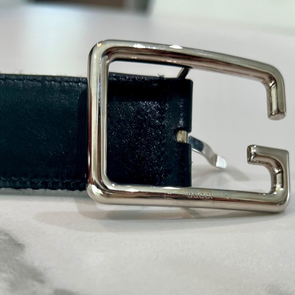 Gucci Reversible Leather Belt Square G Buckle,Made in Italy, 38.5”